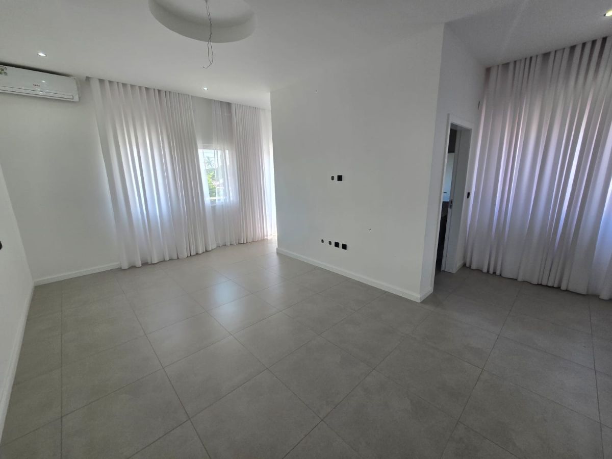 Moradia tipo4 cidade da matola Hanhane — fotografia 10